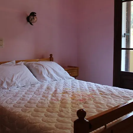 شقة Marina 1990 آغيوس غيوريوس باغون