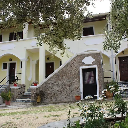 Marina 1990 Apartament