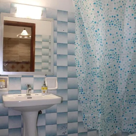 Marina 1990 Apartament