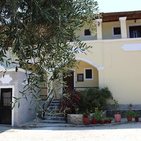 Marina 1990 * Agios Georgios Pagon