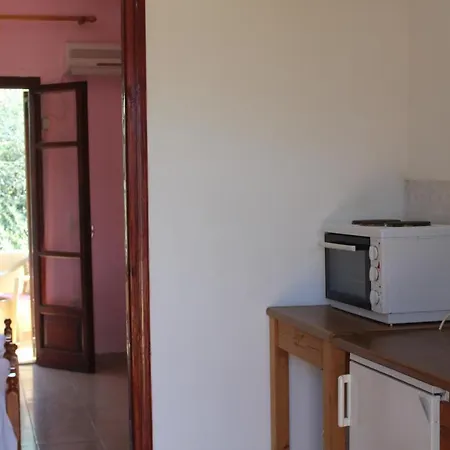 Marina 1990 Apartament *